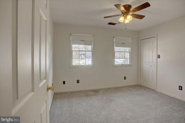 11459 VALLEYWOOD DR, Waynesboro, PA 17268