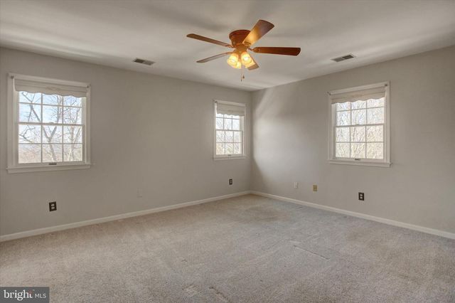 11459 VALLEYWOOD DR, Waynesboro, PA 17268