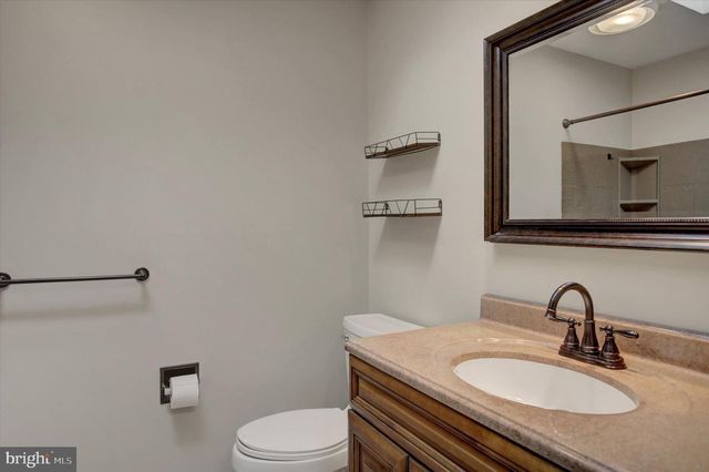 11459 VALLEYWOOD DR, Waynesboro, PA 17268