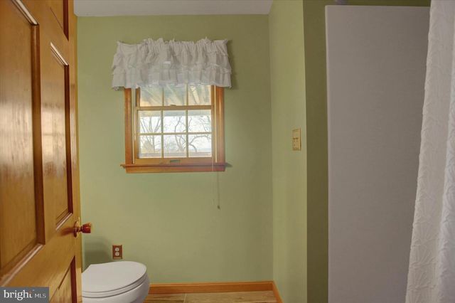 11459 VALLEYWOOD DR, Waynesboro, PA 17268