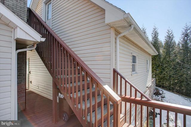 11459 VALLEYWOOD DR, Waynesboro, PA 17268