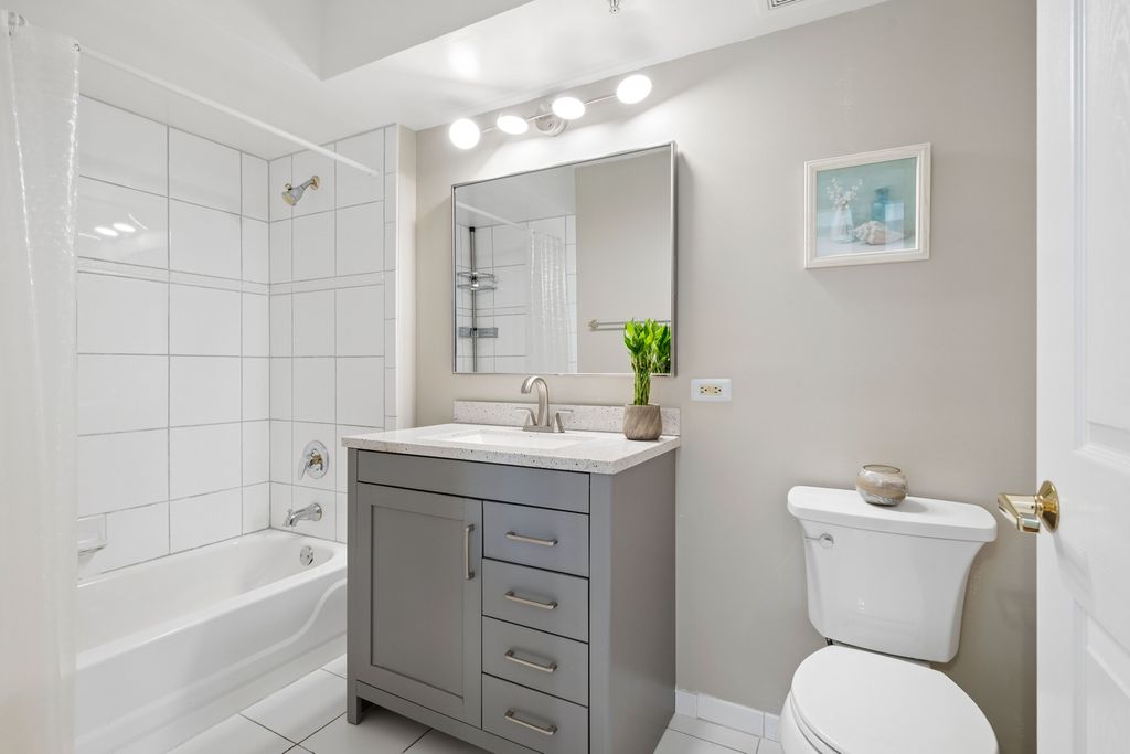 10 S Wille Street 309, Mount Prospect, IL 60056 — photo 5