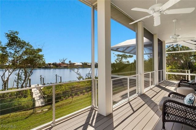 2400 Los Colony RD, Sanibel, FL 33957