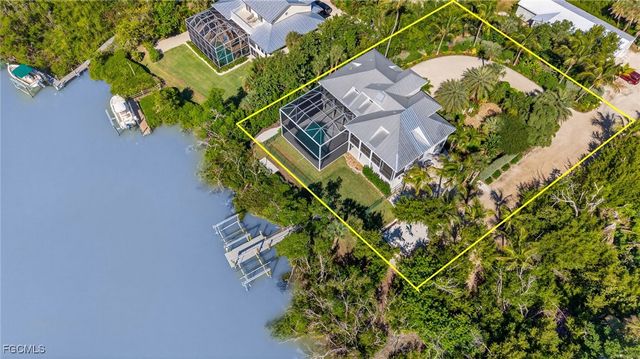 2400 Los Colony RD, Sanibel, FL 33957