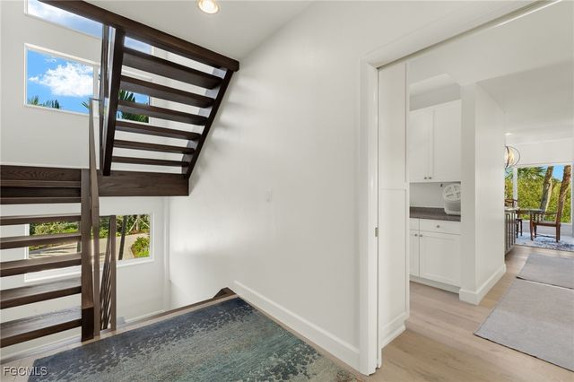 2400 Los Colony RD, Sanibel, FL 33957