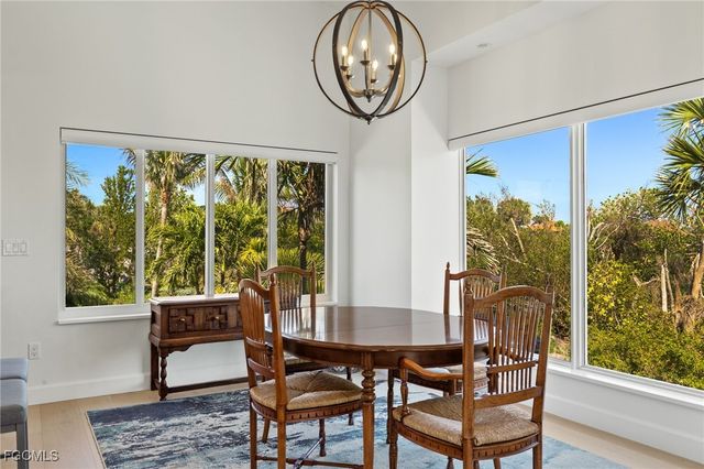 2400 Los Colony RD, Sanibel, FL 33957