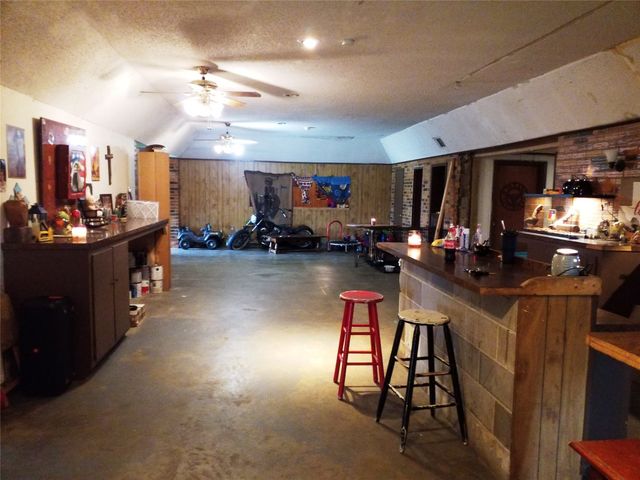 18297 Gholson Road, Waco, TX 76705