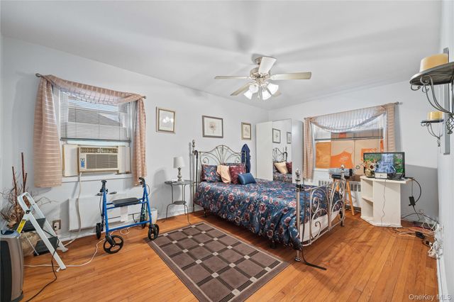 2004 Bogart Avenue, Bronx, NY 10462