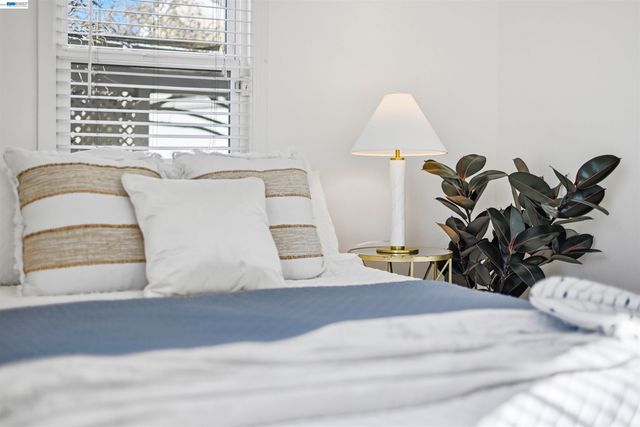 1716 Elm St, Livermore, CA 94551