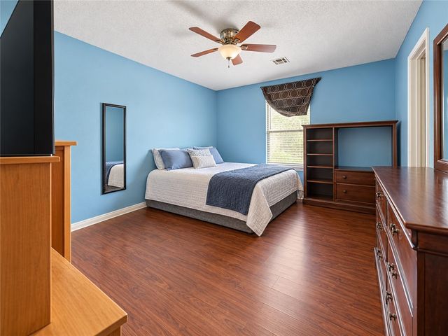 1905 S E Street, Rogers, AR 72758