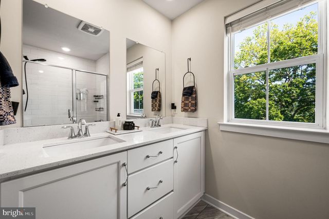 851 PECAN RD, Spring City, PA 19475