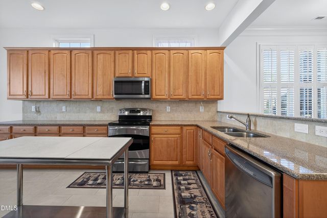 11121 Bayberry Hills Drive, Raleigh, NC 27617