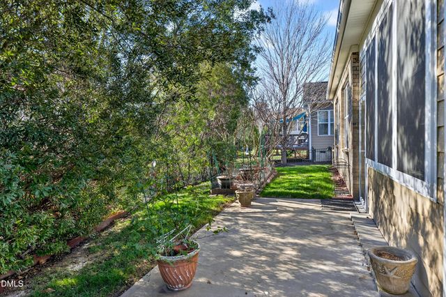 11121 Bayberry Hills Drive, Raleigh, NC 27617