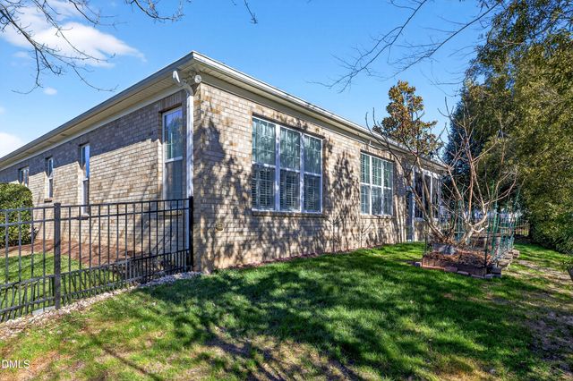 11121 Bayberry Hills Drive, Raleigh, NC 27617