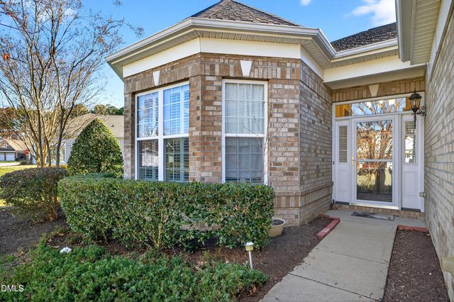 11121 Bayberry Hills Drive, Raleigh, NC 27617