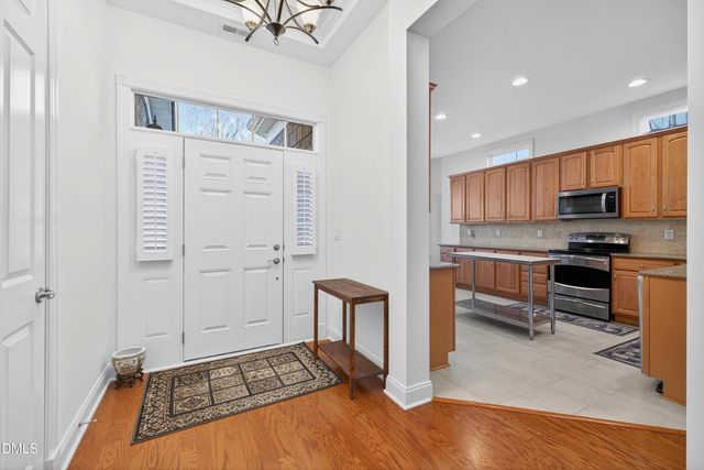 11121 Bayberry Hills Drive, Raleigh, NC 27617