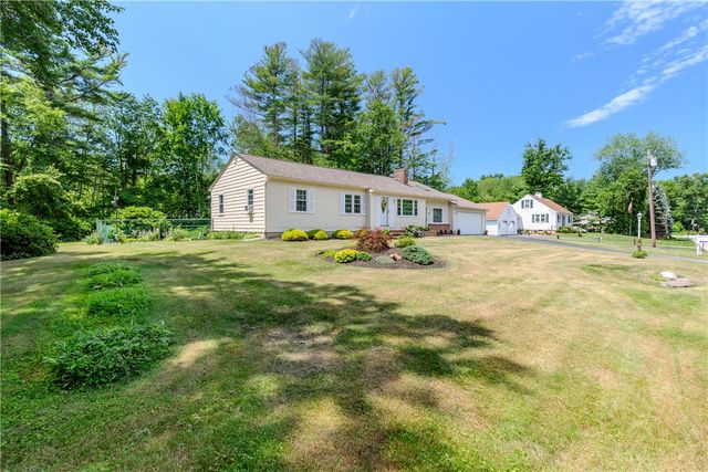 16 Sunnybrook Road, Scituate, RI 02857