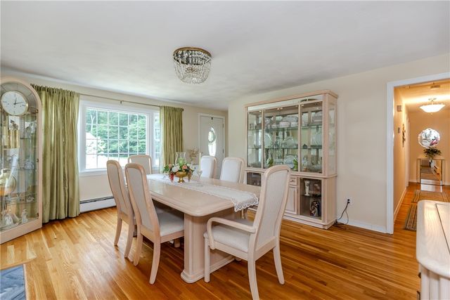 16 Sunnybrook Road, Scituate, RI 02857