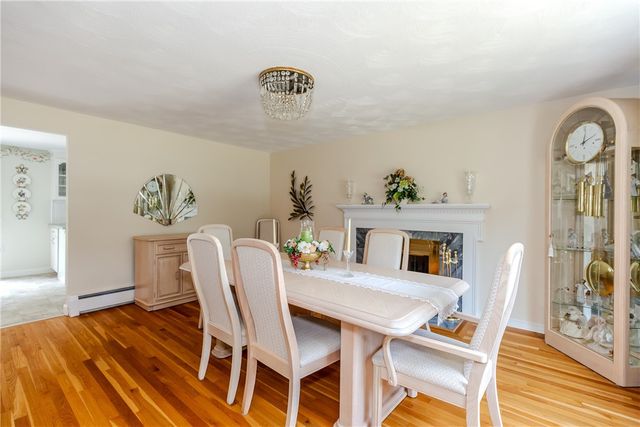 16 Sunnybrook Road, Scituate, RI 02857
