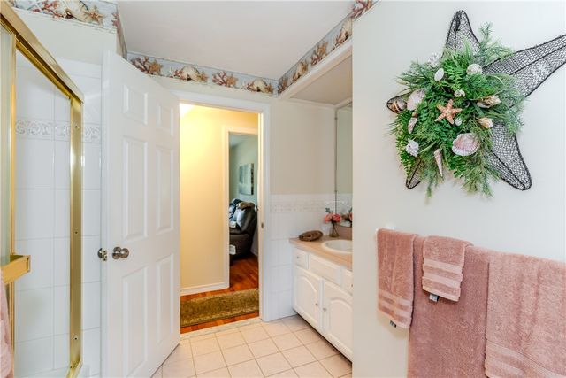 16 Sunnybrook Road, Scituate, RI 02857