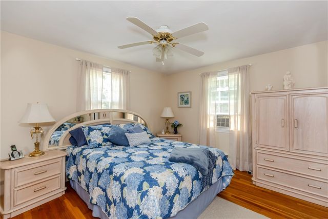 16 Sunnybrook Road, Scituate, RI 02857