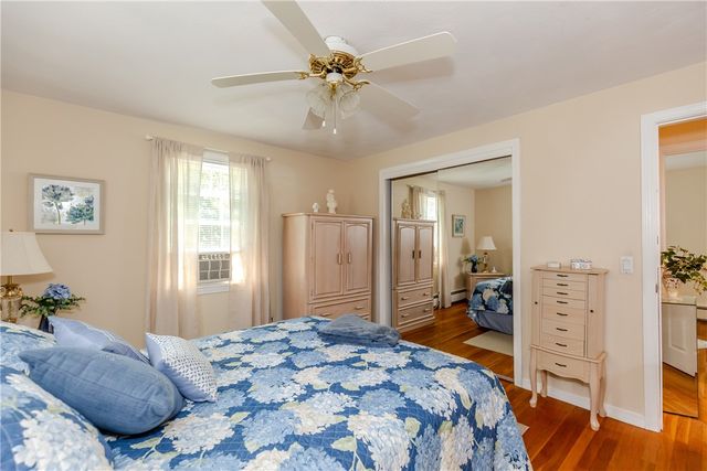 16 Sunnybrook Road, Scituate, RI 02857