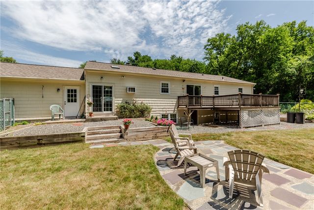16 Sunnybrook Road, Scituate, RI 02857