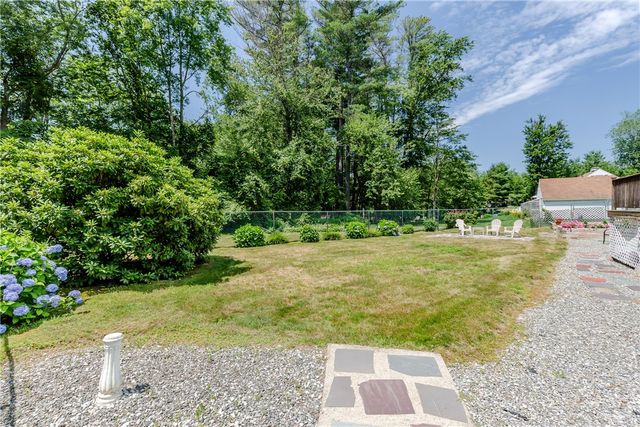 16 Sunnybrook Road, Scituate, RI 02857