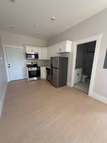 311 Elm 1, Everett, MA 02149