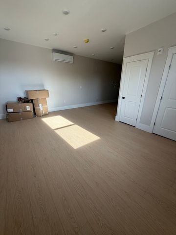 311 Elm 1, Everett, MA 02149