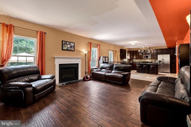 18402 WISSETT WAY, Hagerstown, MD 21740