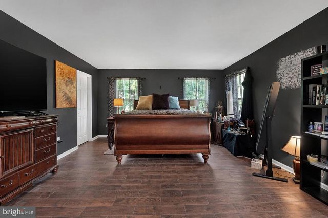 18402 WISSETT WAY, Hagerstown, MD 21740