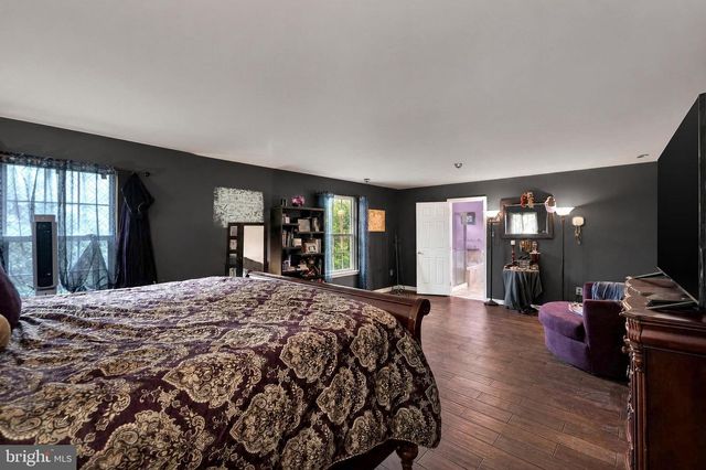 18402 WISSETT WAY, Hagerstown, MD 21740
