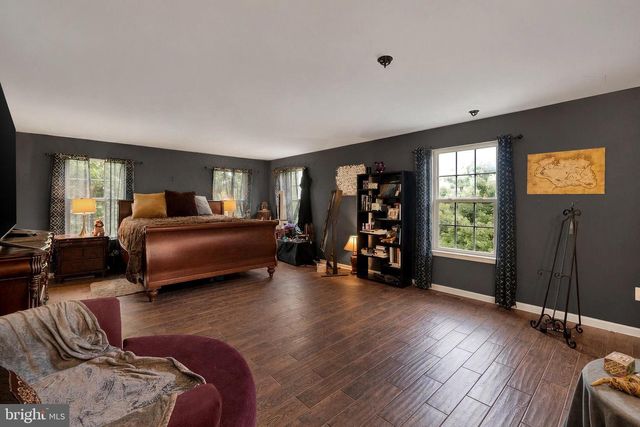 18402 WISSETT WAY, Hagerstown, MD 21740