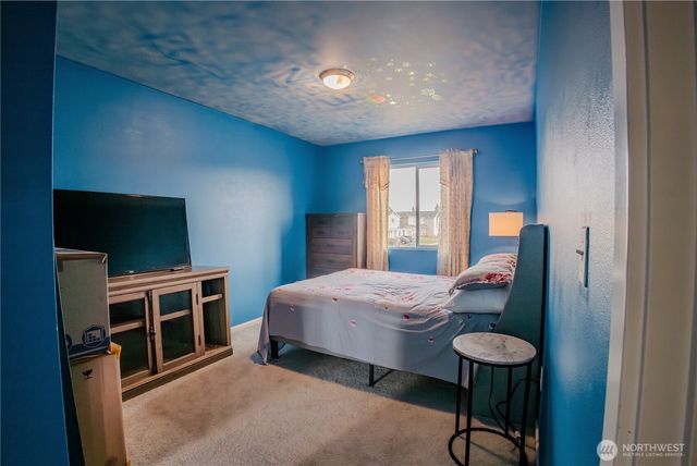 15125 Prescott Lp SE, Yelm, WA 98597