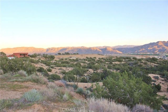 6600 Crockett, Hesperia, CA 92345