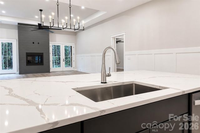 7401 Sherrills Ford Road, Sherrills Ford, NC 28673