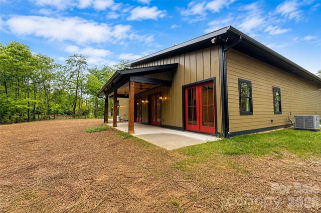 7401 Sherrills Ford Road, Sherrills Ford, NC 28673