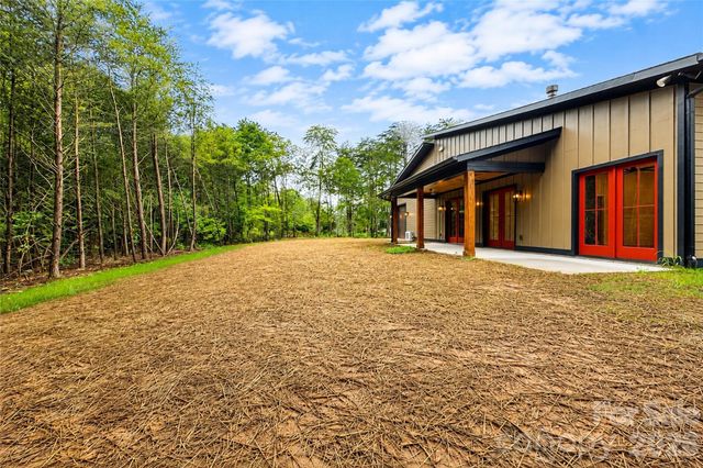7401 Sherrills Ford Road, Sherrills Ford, NC 28673