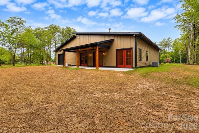 7401 Sherrills Ford Road, Sherrills Ford, NC 28673