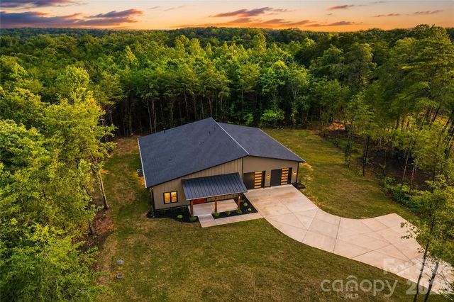 7401 Sherrills Ford Road, Sherrills Ford, NC 28673