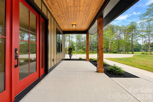 7401 Sherrills Ford Road, Sherrills Ford, NC 28673