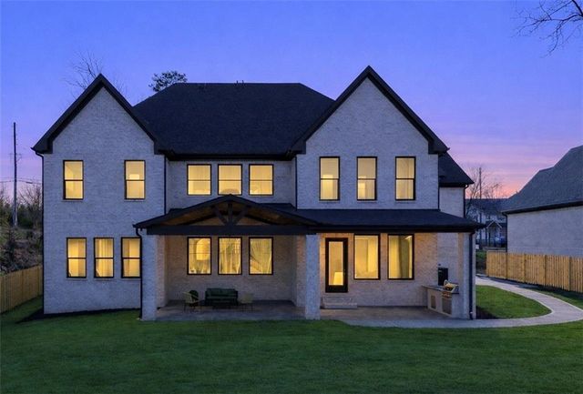 3235 Smithtown Road, Suwanee, GA 30024