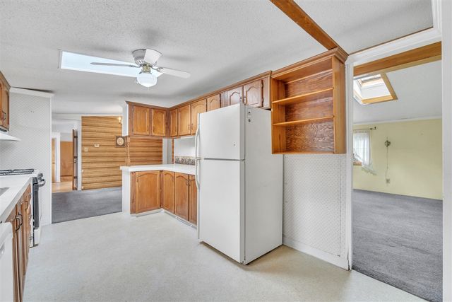 5990 Brills Lake Road, Jackson, MI 49201