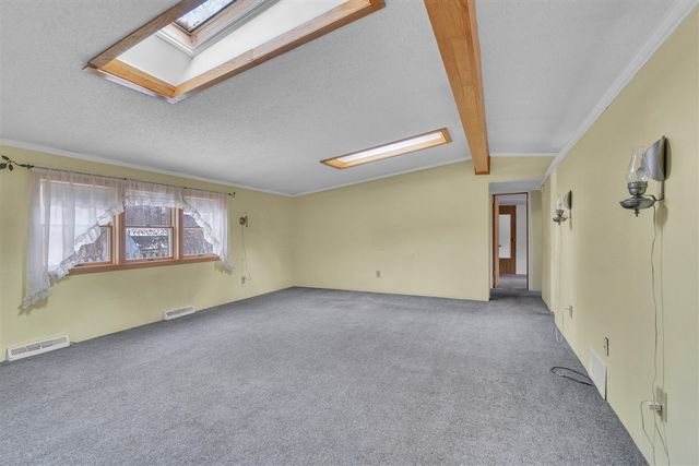 5990 Brills Lake Road, Jackson, MI 49201