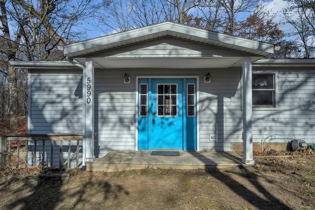 5990 Brills Lake Road, Jackson, MI 49201