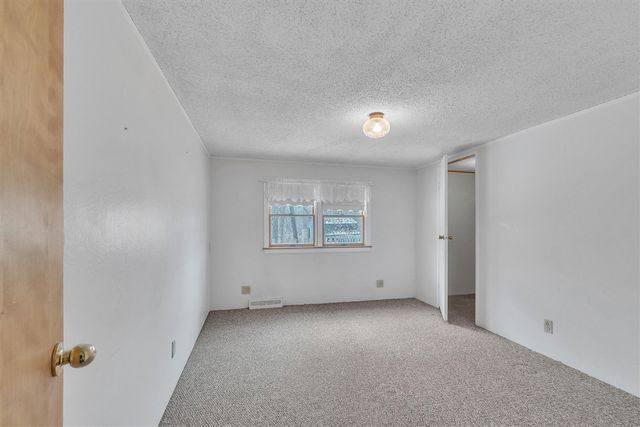 5990 Brills Lake Road, Jackson, MI 49201