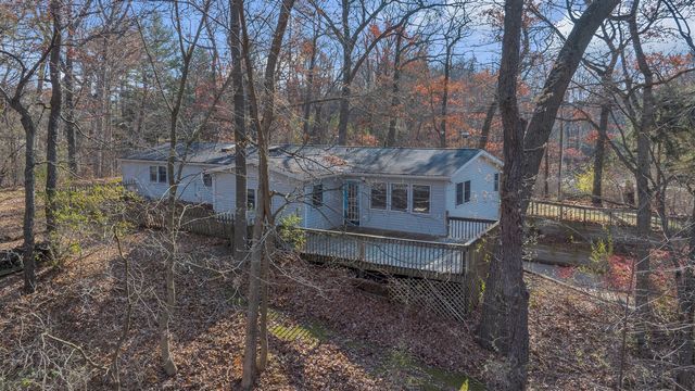 5990 Brills Lake Road, Jackson, MI 49201