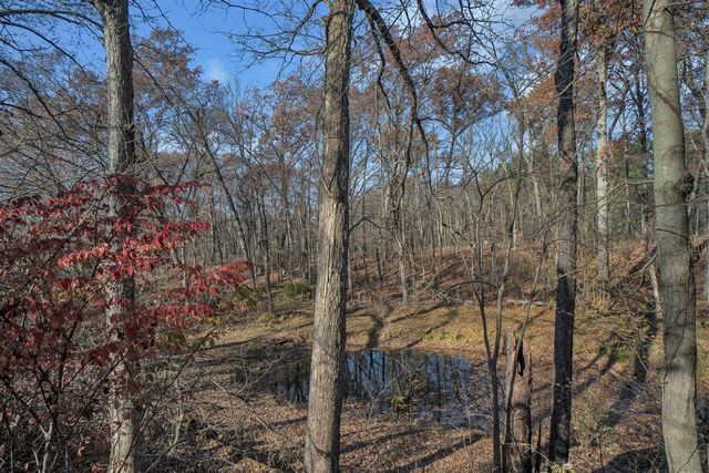 5990 Brills Lake Road, Jackson, MI 49201