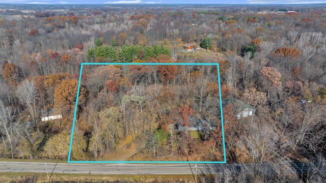 5990 Brills Lake Road, Jackson, MI 49201